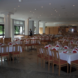 Festlichkeiten im Seminar * Park * Hotel Hirschwang